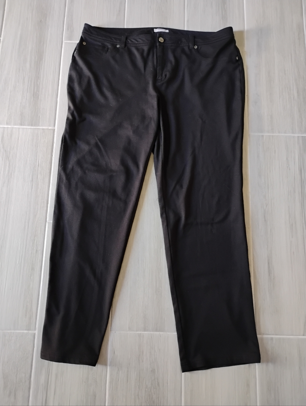 Jones New York Classic Black Women's Pants Sz 16W. - Picture 2 of 10